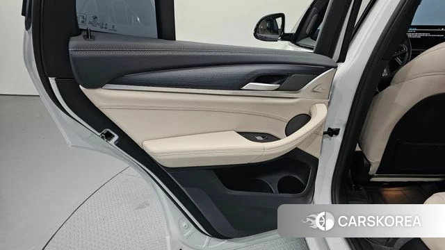 BMW iX3 id 4291769 из Кореи 17