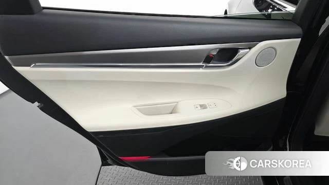 Hyundai The New Grandeur IG Hybrid id 4534771 из Кореи 17