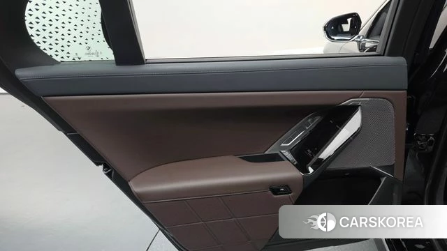 BMW 7 Series (G70) id 4854553 из Кореи 17