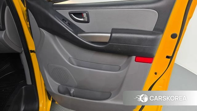Hyundai The New Grand Starex id 4895618 из Кореи 17