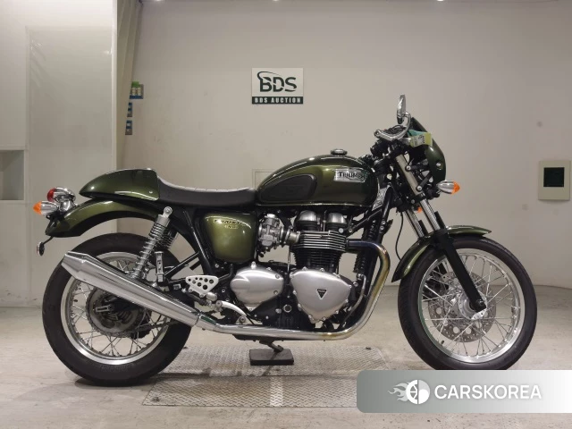 Проданный Triumph THRUXTON 2015 из Японии