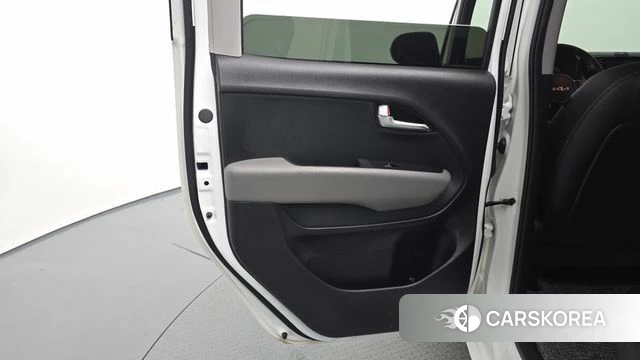 Kia The New Kia Ray EV id 4744225 из Кореи 17
