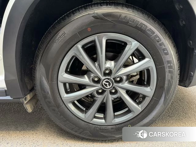 Mazda CX-4 id 3919503 из Китая 17