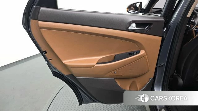 Hyundai All New Tucson id 4626478 из Кореи 17