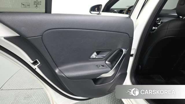 Mercedes-Benz A-Class W177 id 4464180 из Кореи 17