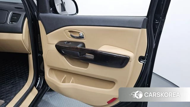 Kia The New Carnival id 4620140 из Кореи 17