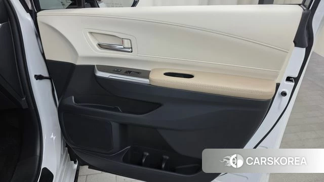 Toyota Sienna 4th Generation id 4303027 из Кореи 17