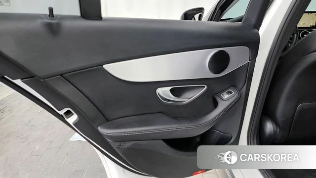 Mercedes-Benz C-Class W205 id 4378241 из Кореи 17