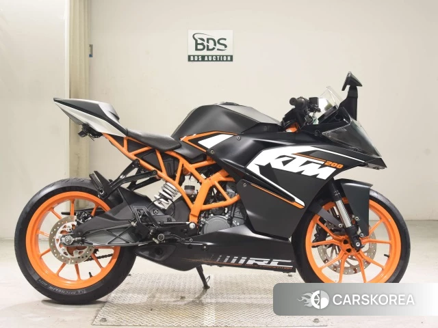 Проданный KTM RC 200 2015 из Японии
