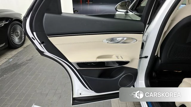 Genesis GV70 id 4560562 из Кореи 17