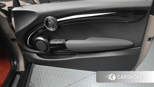 Mini Cooper S id 4444408 из Кореи 17