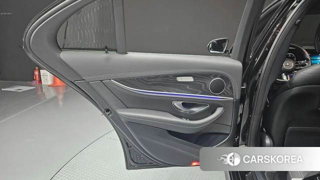 Mercedes-Benz E-Class W213 id 4759016 из Кореи 17