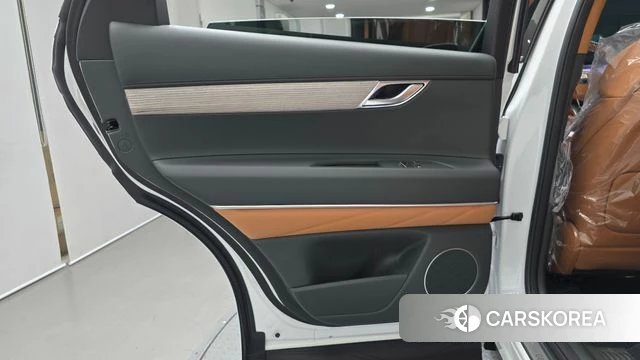 Genesis GV80 id 4756800 из Кореи 17