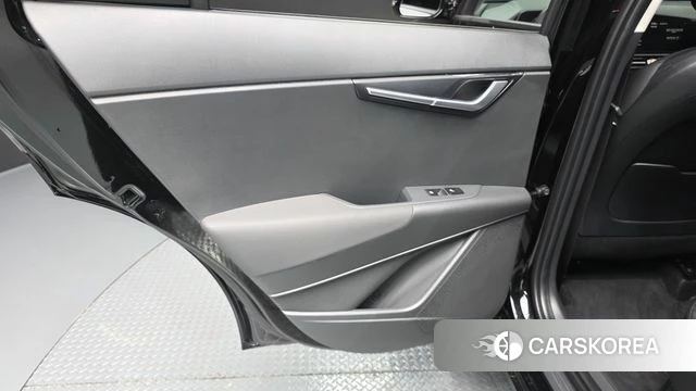 Kia Di Ol Nu Niro id 4493515 из Кореи 17
