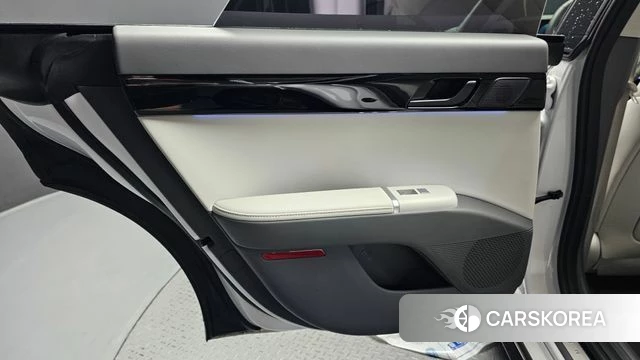 Hyundai Grandeur Hybrid (GN7) id 4623086 из Кореи 17