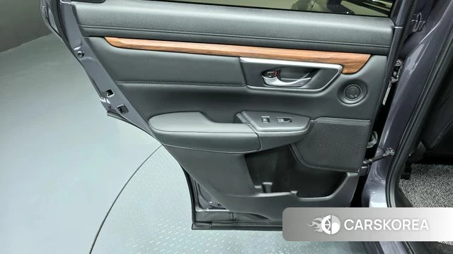 Honda CR-V 5th generation id 4409094 из Кореи 17