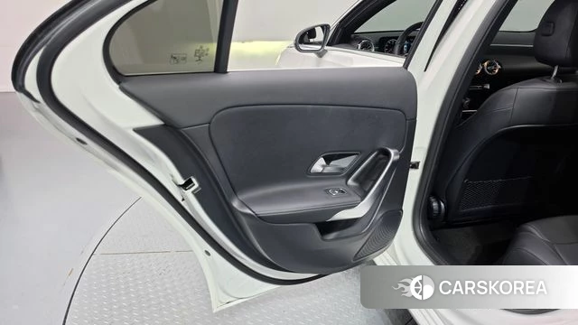 Mercedes-Benz A-Class W177 id 4835603 из Кореи 17