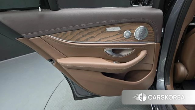 Mercedes-Benz E-Class W213 id 4385015 из Кореи 17