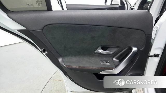 Mercedes-Benz A-Class W177 id 4535616 из Кореи 17