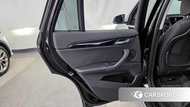 BMW X1 (F48) id 4186970 из Кореи 17