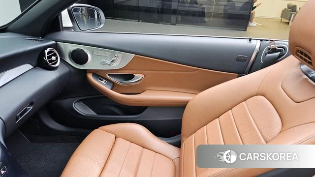 Mercedes-Benz C-Class W205 id 4587428 из Кореи 17