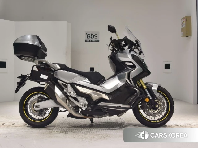 Проданный Honda X-ADV 750 2017 из Японии, фото 2