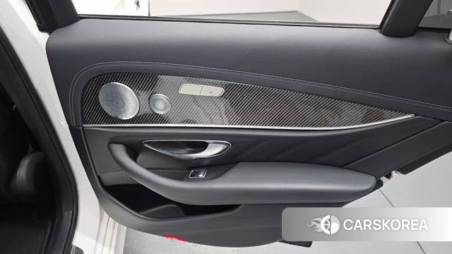 Mercedes-Benz E-Class W213 id 4728253 из Кореи 17