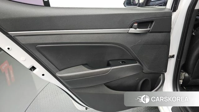 Hyundai Avante AD id 4610478 из Кореи 17