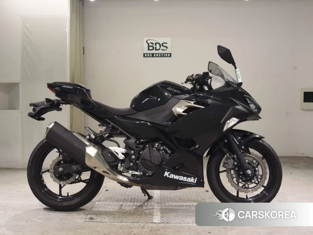 Проданный Kawasaki NINJA 400 2018 из Японии