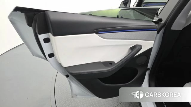Tesla Model Y id 4791956 из Кореи 17