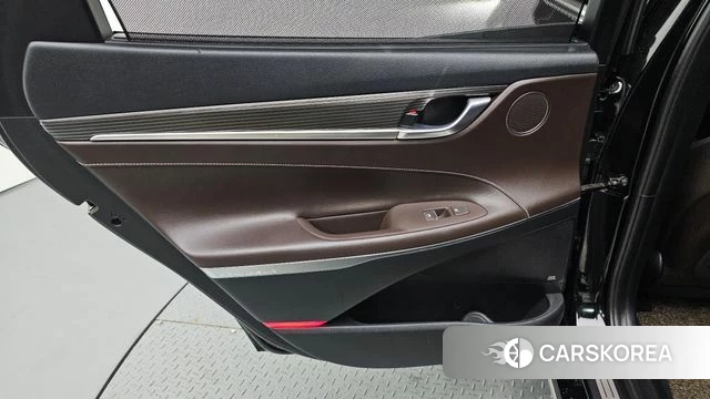 Hyundai Grandeur IG id 4305054 из Кореи 17
