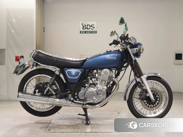 Проданный Yamaha SR400 2020 из Японии