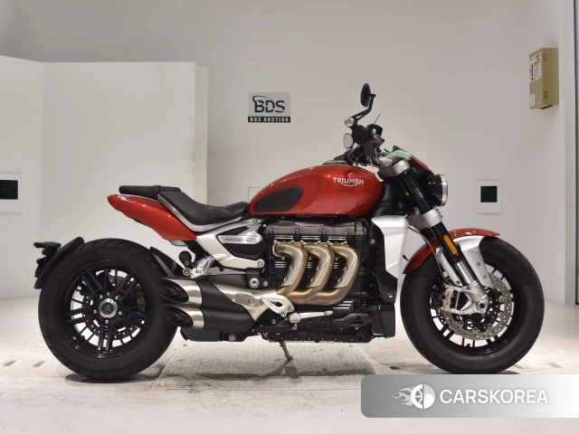 Проданный Triumph ROCKET 3 R 2020 из Японии
