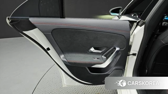 Mercedes-Benz CLA-Class C118 id 4785059 из Кореи 17