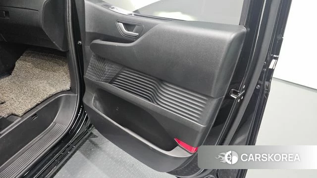 Hyundai Staria id 4548635 из Кореи 17