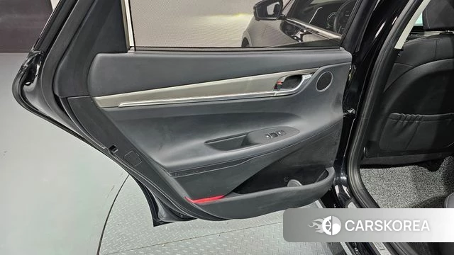Hyundai The New Grandeur IG Hybrid id 4580008 из Кореи 17