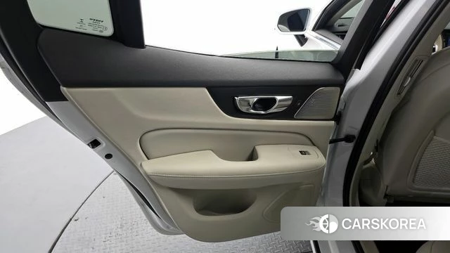 Volvo S60 3rd generation id 4434972 из Кореи 17