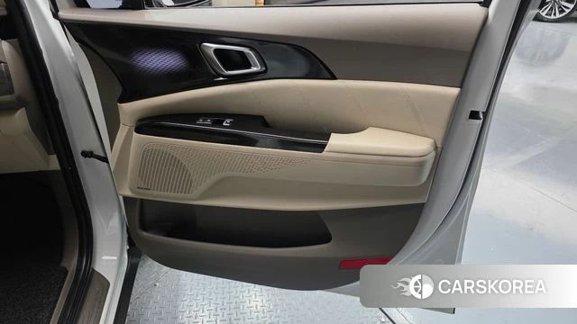 Kia Carnival 4th generation id 4267254 из Кореи 17