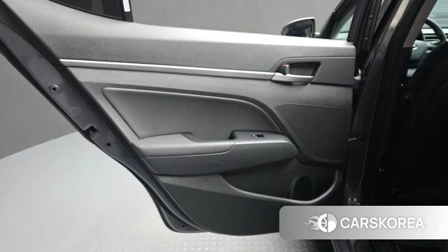 Hyundai Avante AD id 4944281 из Кореи 17