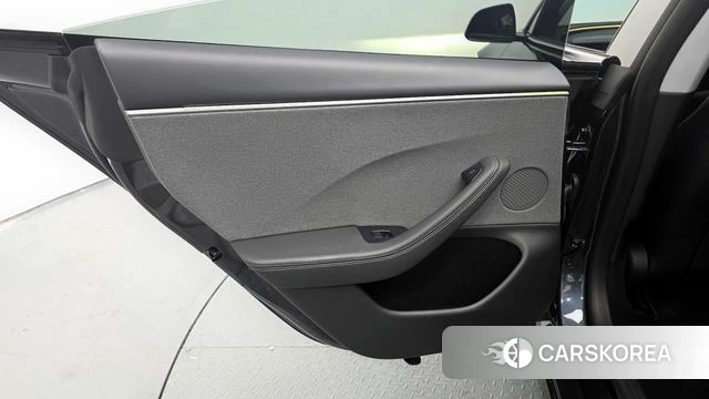 Tesla Model 3 id 4307863 из Кореи 17