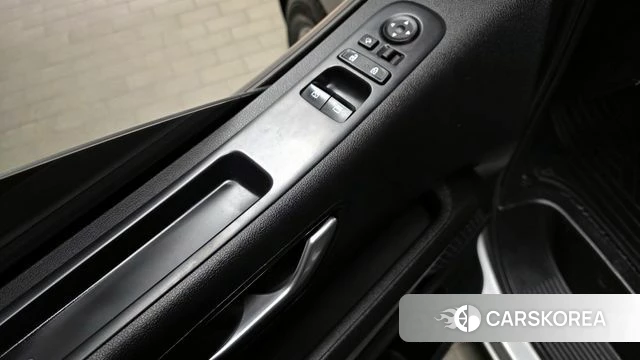 Hyundai Staria id 4224187 из Кореи 17