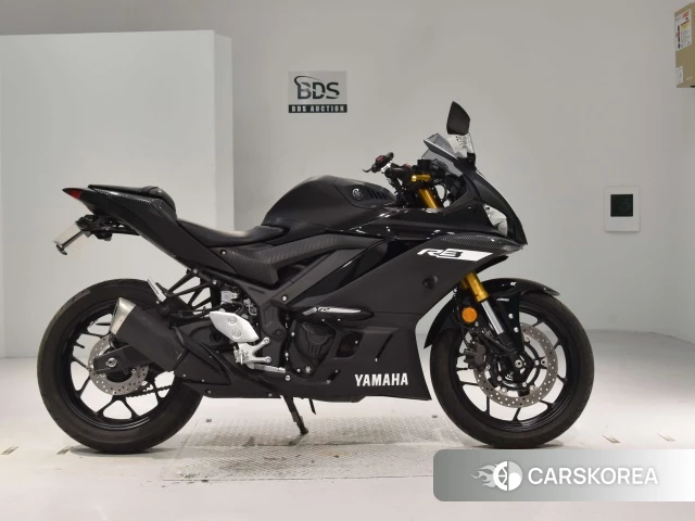 Проданный Yamaha YZF-R3 id 4168225 из Японии, фото 2