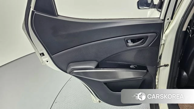 Ssangyong Berry New Tivoli id 4389826 из Кореи 17