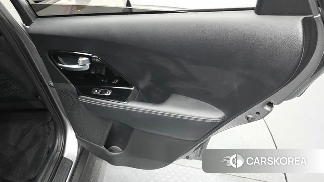 Kia Niro EV id 4383121 из Кореи 17