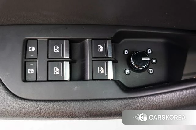 Audi A6L id 4291319 из Китая 17