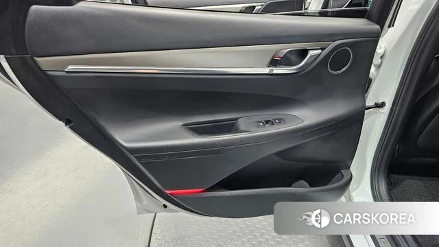Hyundai The New Grandeur IG Hybrid id 4434066 из Кореи 17