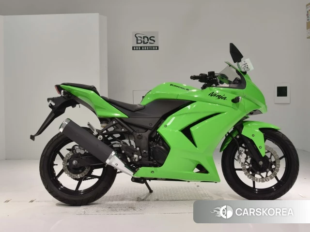 Проданный Kawasaki NINJA 250R id 4172798 из Японии