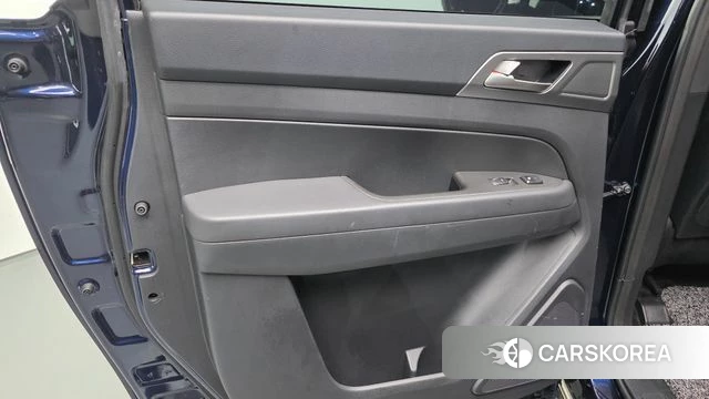 Ssangyong Rexton Sports Cannes id 4568374 из Кореи 17