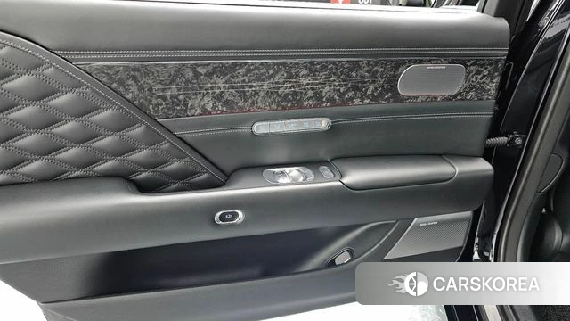 Genesis G90 (RS4) id 4409242 из Кореи 17