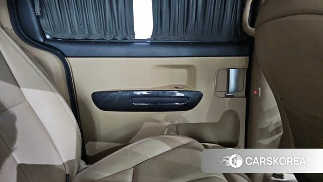 Kia The New Carnival id 4345708 из Кореи 17